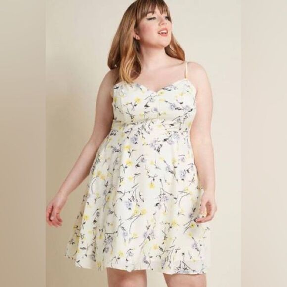 ModCloth Living Lightheartedly Sundress Ivory Print XL - Picture 1 of 8